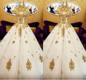 2019 gold spitze applique brautkleider kugelkleider mit außerhalb der schulter kurzarm offene rückseite spüren cupcake drapierte brautkleider plus