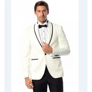 2018 Custom Made Groomsmen Scialle Risvolto Sposo uomo vestito Bianco Abiti da uomo Matrimonio Best Man Smoking 2 pezzi (Giacca + Pantaloni + Fiocco)