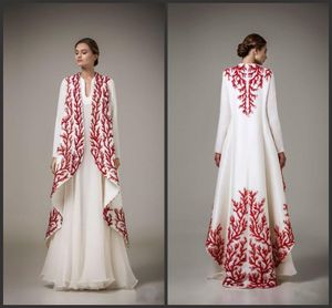 2020 Yeni Şık Beyaz Ve Kırmızı Aplike Abiye Giyim ASHI Studio Uzun Kollu A Hattı Gelinlik Modelleri Resmi Giyim Kadın Cape Parti Elbise