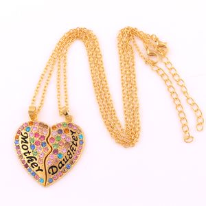 Designs Half Parts Crystal Heart Necklaces Pendants Mother Daughter Lovers Charm Pendent Mothers Day Gifts For Mom Luminous Jewelry