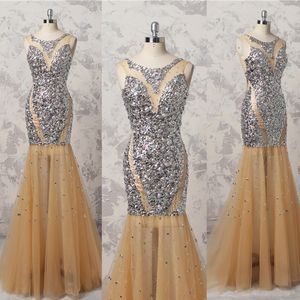 Bling Bling Shinning Zroszony Prom Dresses 2018 Szampan Syrenka Suknie Wieczorowe Długość Piętra Sexy Backless Formalna Dress Custom