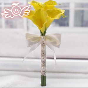 6 lírio de calla rodadas noiva segurando flores