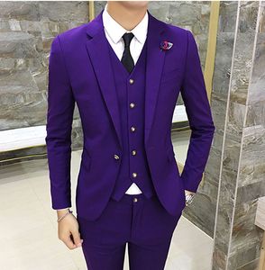 Purple Men Wedding Tuxedos Notch Lapel Center Vent Groom Smokingi Doskonałe Mężczyźni Dinner Prom Blazer 3 Piece Suit (Kurtka + spodnie + krawat + kamizelka) 779