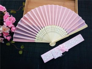 Chinês Imitando Ventiladores de Mão de Seda Dobrável fã Estilo Chinês Verão fãs à mão Ventilador De Casamento Para A Noiva Casamentos Presentes de Hóspedes Frete grátis 50 pcs