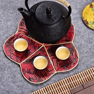 Luxury Cherry Blossom Tea Coaster Dining Table Cup Mat Kinesisk Silke Vintage Kaffe Placemat Fashion Simple Protective Pad 26x26 cm
