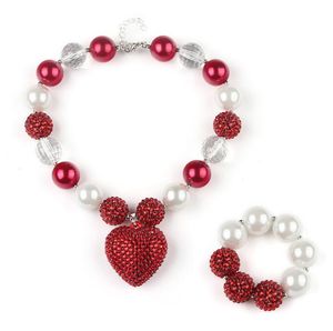 DIY Bubblegum Kids Beads Necklaces Bracelets Sets Red Heart Charms Pendants With Rhinestone Jewelry Set for Baby Girls