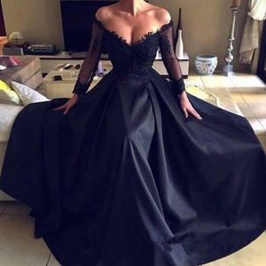 2018 Black Off The Ramię Długie Suknie Wieczorowe Koronki Top Długie Rękawy Długość podłogi Formalne Dresses Prom Suknie