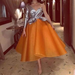 Skromny 2017 Szary One Ramię Z Długim Rękawem Top Orange Organza Długość Herbaty Prom Dresses Formalne Dresses Party Evening Wear Custom EN12184