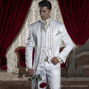 Белый цветочный узор вышивки Мужские костюмы фрак Italia Стиль Свадебные костюмы заказуНаша Tuxedo Groom Wear Slim Fit Формальное вечернее платье