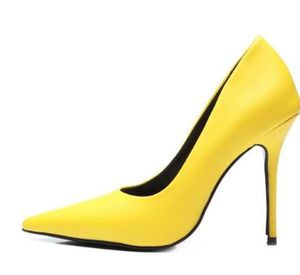Amarelo PU de Couro Slip-On Mulheres Bombas Estilo Kim Kardashian Sapatos De Salto Alto Sapato Dedo Apontado Salto Alto Stiletto Sapatos de Senhoras