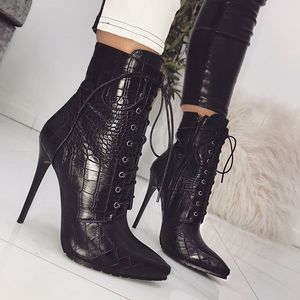 Czarny Designer Kobiety Buty 11 cm Szpilki Szpilki Szpilki Toe Buty Snakeskin Wzór PU Mid-Calf Boot Lace-Up Bottes