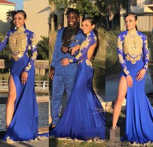 Sexig öppen rygg Royal Blue Mermaid Prom Klänningar Guld Lace Appliqued Beaded High Collar Long Sleeve Side Slit Black Girls Evening Party Crows