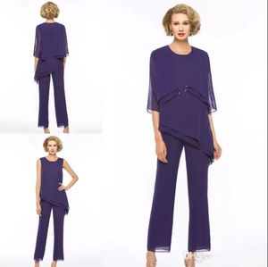 Purple Chiffon Three Piece Mother of the Bride Pant kostymer med jackor Långa ärmar Ruffles Plus Size Wedding Guest Mother Dresses