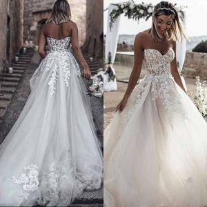 2019 Vintage Country Style Wedding Dresses Sweetheart Sleeveless Illusion Lace Appliques Tulle A-line Bridal Gowns Custom Made Sweep Train