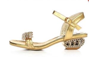 الصيف على نمط الموضة الجديد صندل Rhinestone Women التي تشعر بالخيارة مع 3 ألوان All-Match Shoes K3620 6493 K620 649