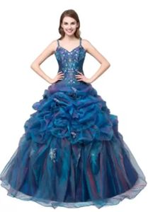 Stokta 2018 Seksi V Yaka Aplikler Balo Quinceanera Elbise ile Organze Dantel-Up Tatlı 16 Elbise Vestido Debutante Abiye BQ137