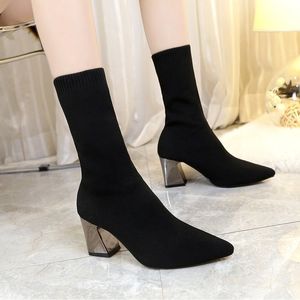 Herbst Neue Frauen Stiefel High-heel Pumps Reiten Elastische Stiefel Socken Schuhe Mode Sexy Schuhe Frau Design Hohe Qualität