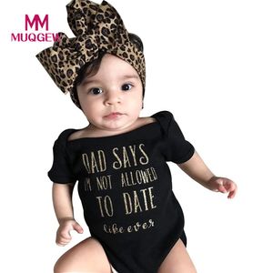 Set di vestiti per neonate Neonato Lettera per neonato Pagliaccetto Tuta Fascia nera Abiti Abiti per ragazze Estate 2018 drop ship