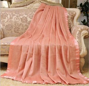 Wholesale-Nature Healthy 100% mulberry silk blanket King Queen size pink orange yellow colors wholesale