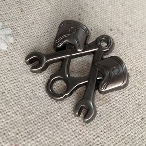 10pcs Masonic Tools Hat Jacket Lapel Pin Piston Wrench Antique Nickel Biker Factory D Free Masons Brooch Pins
