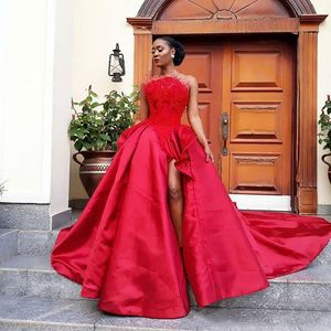 Evening Strapless Red Dresses Sleeveless Prom Gowns Back Zipper with Lace Applique Side Split Custom Made Vestidos New Style