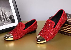 남자 반짝이 웨딩 신발 새로운 망 패션 캐주얼 아파트 남성 디자이너 드레스 신발 Sequined Loafers 남자 플랫폼 운전 신발