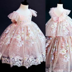 Lovely Princess Flower Girl Dresses For Wedding Lace Appliques Beaded Pearls Tulle V Neck Pink Girls Pageant Dress Kids Formal Wear