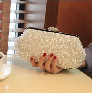 2019 New Fashion Pearls Evening Bags Small Handbag White Beige Black Shoulder Bags Clutch Bag Bridal Hand Bags Party Accessories Hand Bag