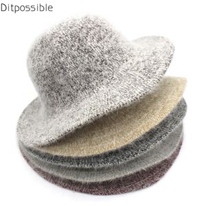 女性の毛皮の帽子のためのDitpossibleの新しい冬のバケツの帽子女性風の縁のパナマ帽子エレガントな女性の帽子