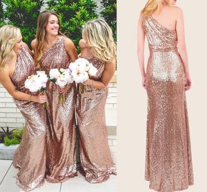 2018 Neue One-Shoulder-Rüschen bodenlangen Champagner Boho Brautjungfernkleider glitzernde lange Ballkleider Roségold Pailletten Brautjungfernkleider