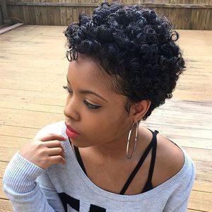 Синтетические волосы Короткие вьющиеся париков для черных женщин Волнистого высокотемпературного сопротивления волокна Продажи Бесплатной доставки 2018 года