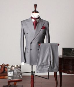 Newl Designe Double Breasted Light Grey Groom Tuxedos Groomsmen Men Formal Suits Business Prom Suit Customize(Jacket+Pants+Tie)NO;48