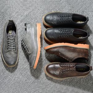 Italienische Marke für Herren, formelle Schuhe, Designer-Brogue-Schuhe, Herrenschuhe, lässige Herrenschuhe, Zapatos de hombre erkek ayakkabi sapato masculino