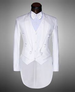 Double-Breasted Center Vent White Tailcoat Groom Smokingi Poranny Styl Mężczyźni Nosić Mężczyźni Formalne Prom Party Suit (Kurtka + Spodnie + krawat + kamizelka) 11
