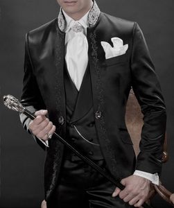 Handsome Groomsmen Mandarin Lapel Groom Tuxedos Shiny Black Men Suits Embroidery Wedding/Prom/Dinner Best Man Blazer(Jacket+Pants+Vest)K899