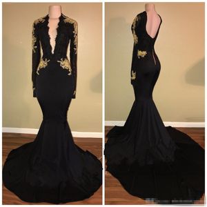 2018 Elegant Black Gold Applique Evening Dresses Mermiad Long Sleeves Sexy Deep V Neck Low Back Sweep Train Prom Party Gown