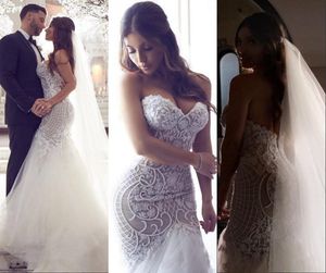 2023 Sjöjungfru Bröllopsklänningar Arabiska Dubai Plus Size Sweetheart Crystal Beading Spets Applikationer Pärlor Illusion Backless Court Train Långa brudklänningar
