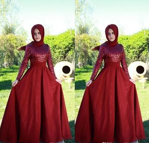 Mhamadイスラム教徒の赤いスパンコールのイブニングドレス長袖ジュエルハイネックサテンの正式なプロデュースYouSef Aljasmiのドレスイブニングウェア