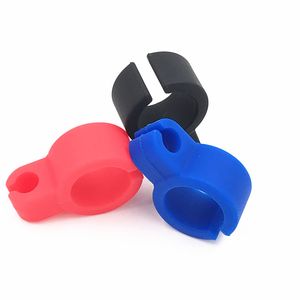 Anelli per sigarette Fumo in silicone Anello per fumo Stent Supporto per tabacco Protezione per le dita per strumenti di dimensioni normali (7-8mm) Con confezione