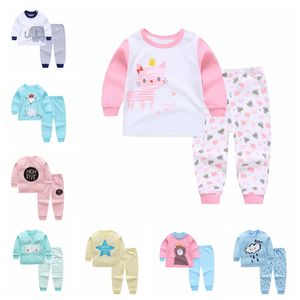 Baby Pyjamas Sets Baumwolle Druck Nachtwäsche Anzüge Kleinkind Kleinkind Casual Langarm T-Shirt + Hose Neugeborene Kleidung Cartoon-Stil Q01