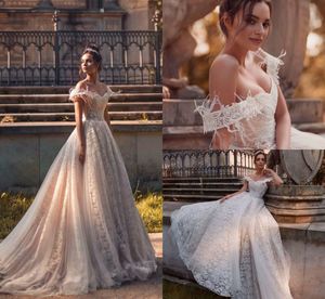 2019 Off The Shoulder Wedding Dresses Feather Lace Appliques A Line Vestido De Novia Sweep Train Gorgeous Wedding Dress Bridal Gowns