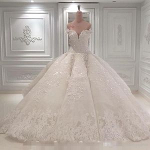 Vestido de Noiva Ball Gown Bröllopsklänningar 2019 från axelkatedralen Tåg Lace Appliques Brudklänning för kyrkans skräddarsydda