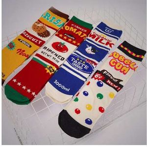 Outono Ins Estilo Moda Carta Padrado Curto Meias Cool Mens Harajuku Skate Socks Baixo Hipster Algodão Arte Meias Masculino Sox