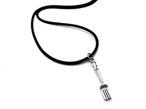 Söt vintage sked gaffel halsband enkelt kök verktyg instrument charm hängande läder rep halsband för mamma present smycken