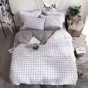 침구 세트 패션 이불 커버 침대 시트 베갯잇 광장 줄무늬 홈 섬유 검은 흰색 회색 조합 침구