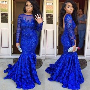 Royal Blue Mermaid Prom Vestidos de Moda Sheer Decote Mangas Compridas Lace Applique Vestido de Festa Sexy Backless Sweep Train Celebrity Prom Dress