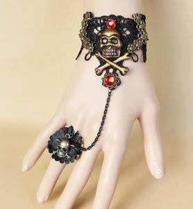 caldo nuovo vestito a mano Goth Halloween vampiro pizzo nero braccialetto teschio pirata anello fascia elegante classico chic