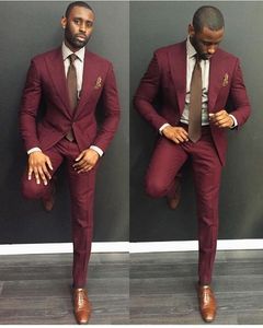 Classic Design Groom Tuxedos Two Buttons Burgundy Peak Lapel Groomsmen Best Man Suit Mens Wedding Suits (Jacket+Pants+Tie) NO:776