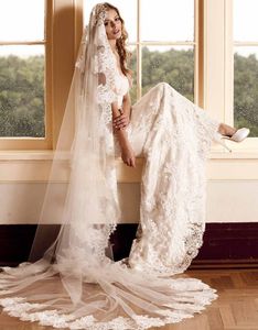 Spitzenapplikationen, eleganter Brautschleier, 2,5 Meter lang, einlagig, Kapellenlänge, völlig maßgeschneidert, Hochzeitsschleier mit Kamm