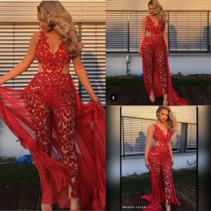 Prom Red Jumpsuits Dresses With Trail Saudi Arabic Illusion V Neck aftonklänningar Lace Appliced ​​Zuhair Murad Party Suit